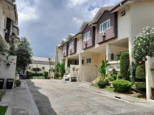 5BR Townhouse in Banilad Cebu ForRent 90k
