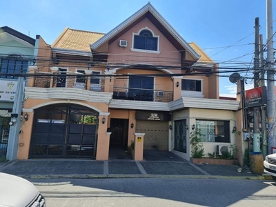 House & Lot 5 bedrooms For Sale Greenwoods Pasig