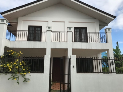 Nice House in Vista Verde South, Executive Village, Bacoor, Cavite