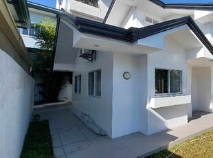 House For Sale In Matandang Balara, Quezon City