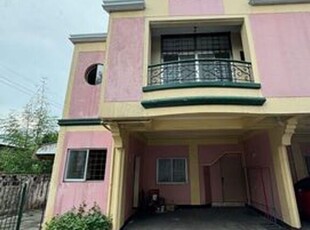 Townhouse For Rent In Novaliches, Quezon City