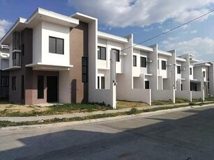 Townhouse For Sale In Anabu I-a, Imus