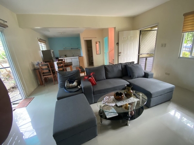 4 bedroom semi furnished House for rent (negotiable)