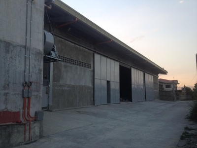 For rent Santa Rosa Warehouse near Nuvali LTI Greenfield 1km from CALAX exit