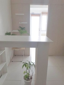 1 Bedroom with Balcony Over Looking For Rent in Grass Residences!