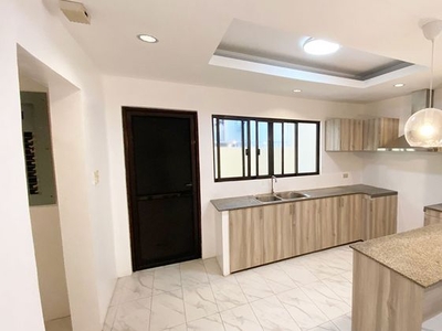 4BR House for Rent in Merville Subdivision, Parañaque