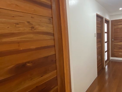 4BR Townhouse for Rent in Kapitolyo, Pasig