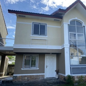 Madison Home Ridge House for Sale in Molino Bacoor, Cavite