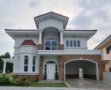 House and lot at Seafront Residence in San Juan, Batangas