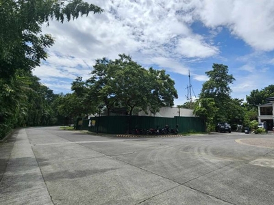 Prime Fairway Lot For Sale at Ayala Hillside Estates, Quezon City