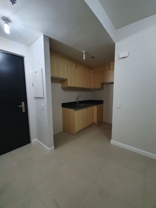 Ready To Occupy 1 Bedroom Unit - Solinea Tower 1