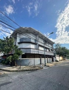 For rent: house in palanan Makati