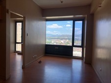 1BR - One Central Park(Slightly Negotiable)