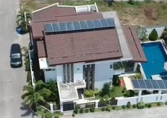 Stay At Home! Energy Efficient Home, Pool, 6Kw Solar System