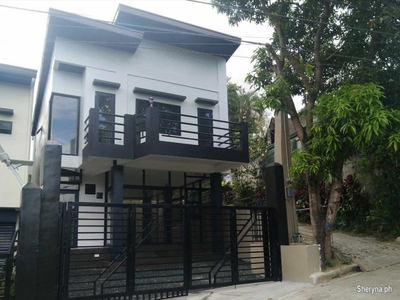 Marikina 4 Bedroom House for sale near Ayala Mall