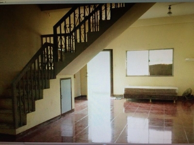5 Bedroom House for sale in Quezon City 4 door apartments congressional mindanao ave