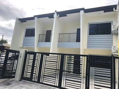 DUPLEX HOUSE AND LOT IN PAMPLONA LAS PINAS,NEAR TO MAINROAD