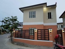 For Sale House with 3 Bedroom, 2 Bathrooms with Balcony & Garage (Corner Lot)