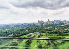 Promo Selling Price! Now only 40M from 44M!!! 3 Bedroom condo with Fantastic Golf Course view in 8 Forbestown BGC