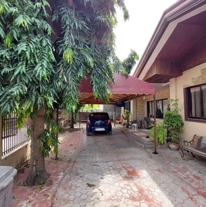 A Beautiful 3 bedroom 2 Storey Family House with roof deck overlooking the city