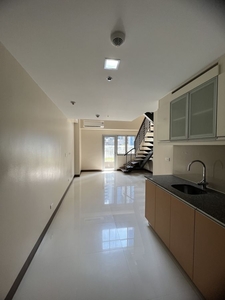 Rent to own Studio Condo Unit for sale in St. Mark Residences facing Venice Mall