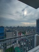 For Lease: 1BR with Balcony at The Rise Makati