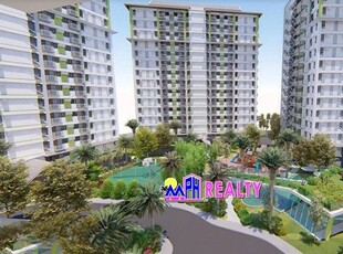 ROYAL OCEANCREST - 1 BR RESORT CONDO W/ BALCONY IN MACTAN CEBU