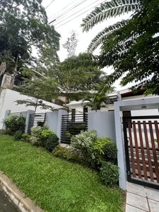 House For Sale In Beverly Hills, Antipolo