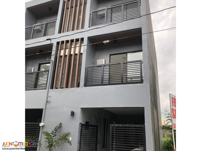 Townhouse For Sale in Ashbery Estate Gatchalian Subd. Las Pinas