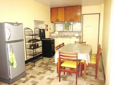 2 BR NEAR AYALA (FREE: Wifi Housekeeping H20 CABLE)