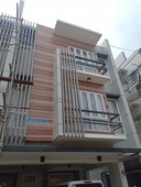 3 STOREY TOWN HOUSE FOR SALE IN CONGRESSIONAL QUEZON CITY