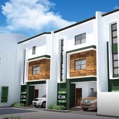3 Storey with 4 bedrooms and 2-3 Parkings Single-attached House & Lot in Quezon City (near Quezon City Memorial Circle)