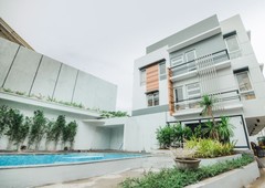 3BR MODERN TOWNHOUSE FOR SALE IN TANDANG SORA QC NEAR SUBWAY