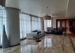 One Roxas Triangle Penthouse 4 Bedroom