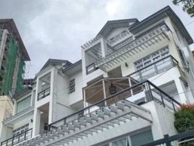Townhouse For Sale In Manuel A. Roxas, Baguio