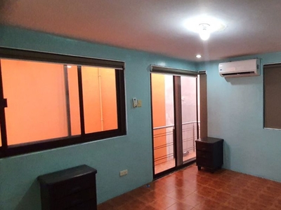 Office Townhouse For Rent in Laging Handa, Quezon City
