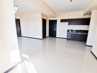 3 BR Townhouse For Rent in Merville, Paranaque