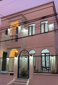 Villa For Sale In Moonwalk, Paranaque