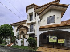 Beautiful Mediterranean House in BF Homes, Paranaque