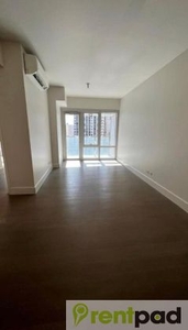 2 Bedroom Condo for Lease is Located in The Proscenium