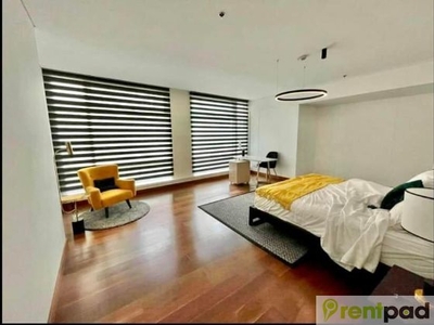 3 Bedroom for Rent for Lease Two Roxas Triangle Makati City