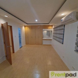 For Lease 136sqm Apartment in Poblacion Rockwell Makati