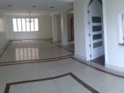 Mckinley Hill Hse and lot taguig For Sale Philippines
