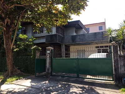 PRE-OWNED House and Lot For Sale in Quezon City