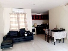 RUSH RUSH SALE 2 ATORY HOUSE AND LOT INSIDE HIGH END AUBD( BAYSWATER SUBD)