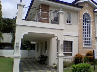 Amanda Model House rush rush for sale in Governor's Hills subd.