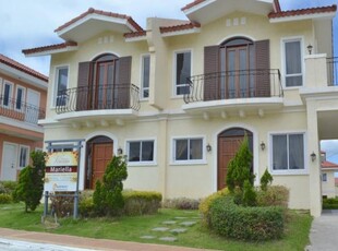 House and Lot in Suntrust Verona Duplex near Tagaytay and Nuvali