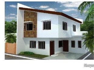 TOWNHOUSE IN PALLMALL VILLAS AT EAST FAIRVIEW QUEZON CITY