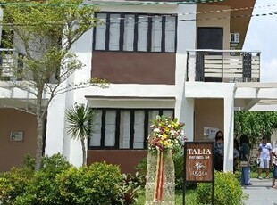 House For Sale In San Agustin Ii, Dasmarinas
