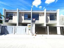 Townhouse for sale in Tandang Sora Quezon City Near Mindanao Avenue and Visayas Avenue